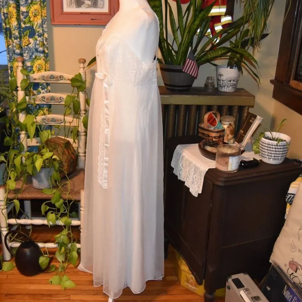Vintage 1950s 1960s Shadowline Nylon Chiffon Overlay Ribbons & Lace White Medium